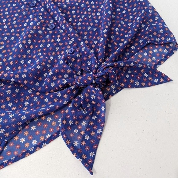 Timing Sheer Shirt Juniors L Large Button Down Sleeveless Blue Retro Floral Top - Picture 6 of 10